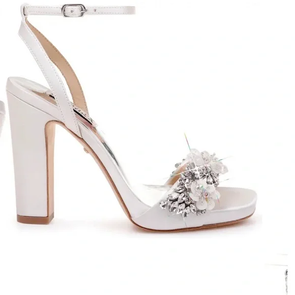 - Badgley Mischka Alexa Rhinestone flower ornament white satin embellished…8.5 - Picture 15 of 16